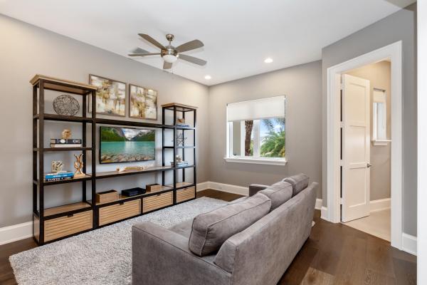 Lighthouse Point Residential, 3211 NE 27th Ave, Lighthouse Point, Florida 33064, image 1