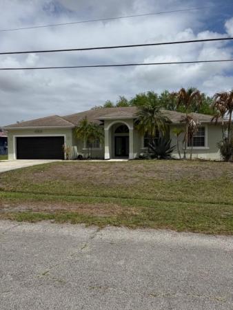 Southbend Lakes Estates, 522 SE Nome Dr, Port St. Lucie, Florida 34984, image 1