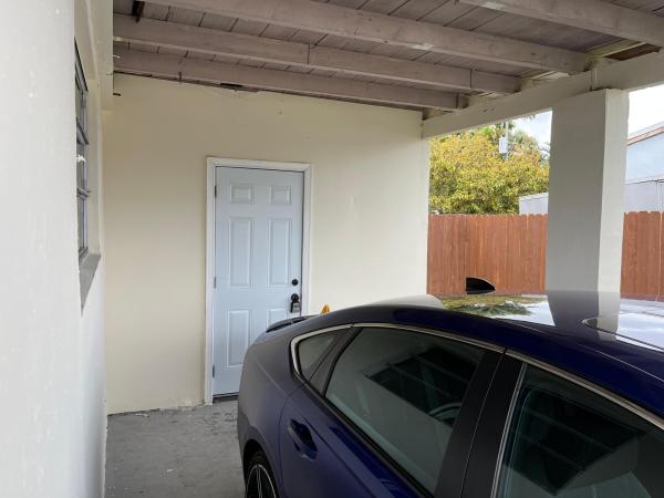 Holland, 1327 SW 22nd Ave, Fort Lauderdale, Florida 33312, image 1