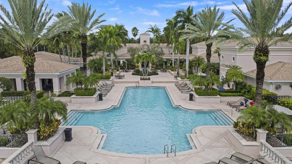 Sarento At San Matera, 2802 Sarento Pl #204, Palm Beach Gardens, Florida 33410, image 2