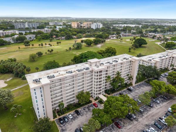 Palm-Aire Country Club 1, 3100 N Palm Aire Dr #208, Pompano Beach, Florida 33069, image 1