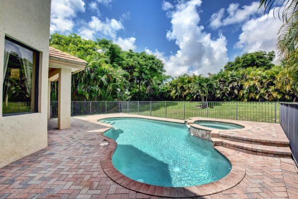 Versailles At Wellington, 3424 Collonade Dr, Wellington, Florida 33449, image 1