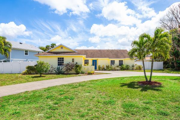 Indian Trail Estates, 246 Natchez Ct, Royal Palm Beach, Florida 33411, image 2