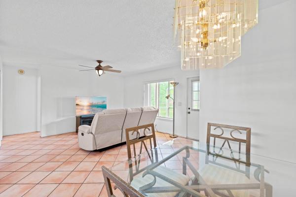 Pine Ridge South 3, 322 Knotty Pine Cir #D-2, Greenacres, Florida 33463, image 2