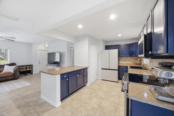 Floresta Pointe, 424 SE Fallon Dr, Port St. Lucie, Florida 34983, image 1