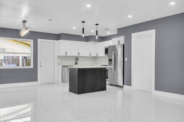 Bellamy Heights, 915 SW 3rd St, Boynton Beach, Florida 33435, image 1