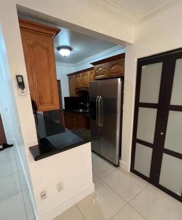 Coral Terrace, 1560 NE 127th St #113, North Miami, Florida 33161, image 3