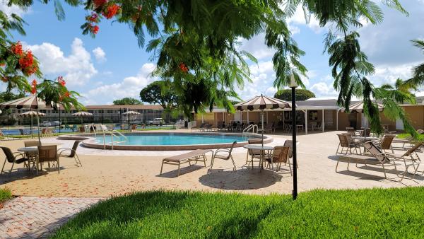 Somerset At Century Village, 34 Somerset B, West Palm Beach, Florida 33417, image 2