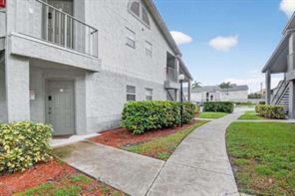 Ponte Verde At Palm Beach Lakes, 1401 Village Blvd #2012, West Palm Beach, Florida 33409, image 2