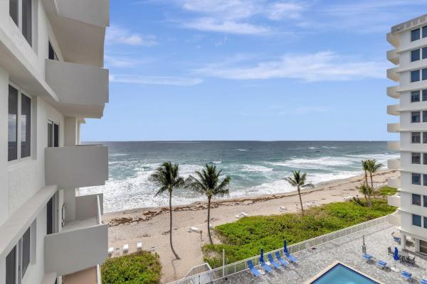 Ambassadors East, 3215 S Ocean Blvd #509, Highland Beach, Florida 33487, image 2