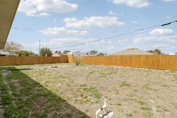 825 SW Mccracken Ave, Port St. Lucie, Florida 34953, image 1