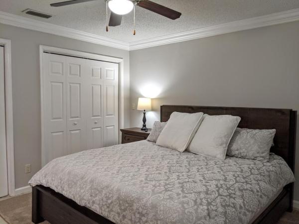 Lakeside Shores, 1350 Riverside Cir #Units A And B, Wellington, Florida 33414, image 1