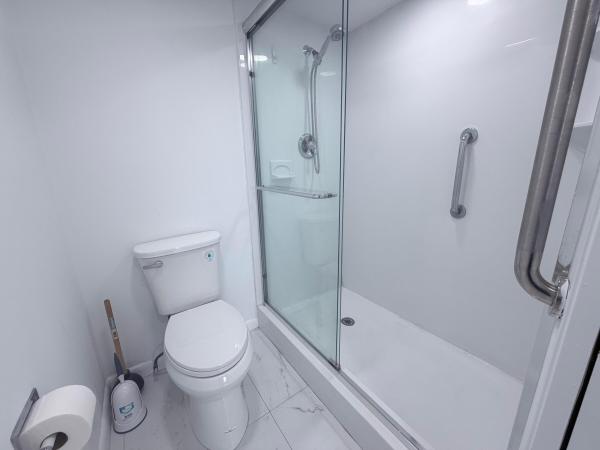 Cambridge At Century Village, 1200 SW 125th Ave #309 L, Pembroke Pines, Florida 33027, image 1