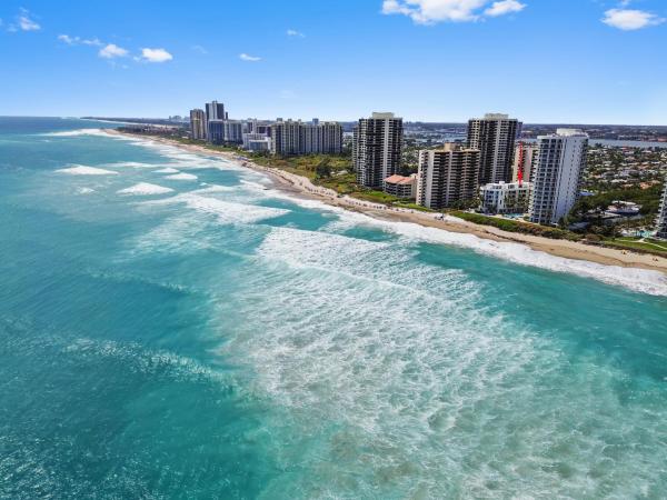 Beach Front At Singer Island, 4600 N Ocean Dr #605, Riviera Beach, Florida 33404, image 2