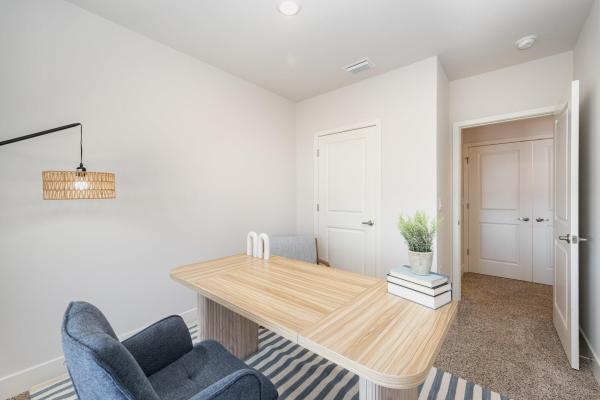 8172 Cobblestone Dr, Fort Pierce, Florida 34945, image 1