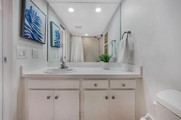 Oaks Lane At Palm-Aire, 575 Oaks Ln #1009, Pompano Beach, Florida 33069, image 2