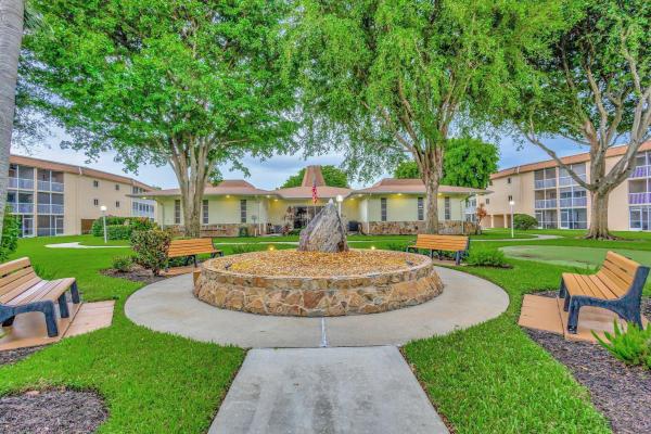 Village Green 1, 100 Village Green Cir #112, Palm Springs, Florida 33461, image 1