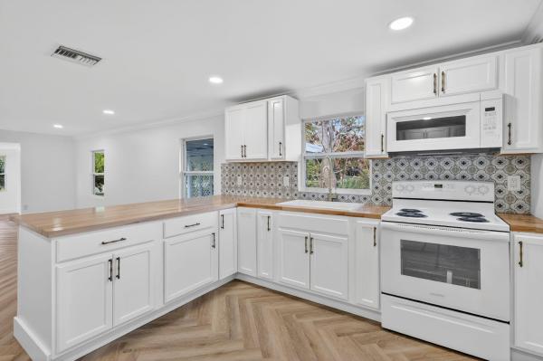 Fort Pierce Residential, 2302 Cortez Blvd, Fort Pierce, Florida 34982, image 2