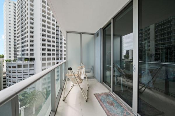 Brickell House, 1300 Brickell Bay Dr #1005, Miami, Florida 33131, image 3