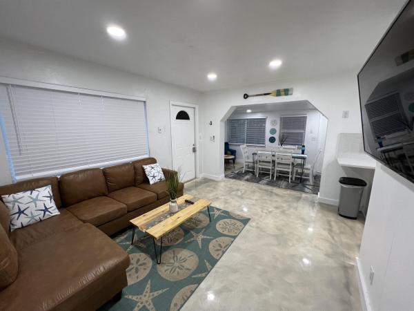 Collier Manor, 2648 NE 15th Ter, Pompano Beach, Florida 33064, image 2