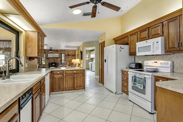 Loxahatchee Groves Residential, 13650 6th Ct N, Loxahatchee, Florida 33470, image 2