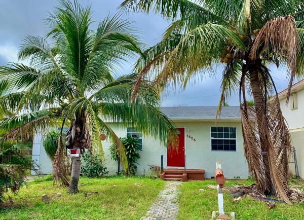 Acrehome Park, 1425 W 30th St, Riviera Beach, Florida 33404, image 1