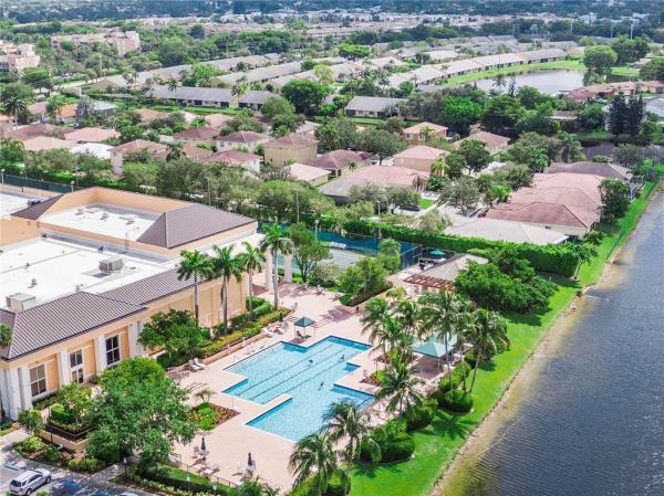 Weldon, 9537 Weldon Cir #I213, Tamarac, Florida 33321, image 3