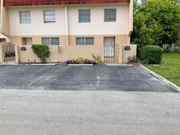 The Manors Of Inverrary, 4008 Inverrary Dr #G6, Lauderhill, Florida 33319, image 1