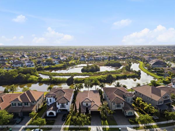 Watercrest At Parkland, 9170 Solstice Cir, Parkland, Florida 33076, image 2
