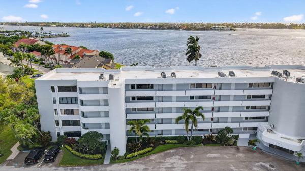 Lakeshore Colony, 8200 Lakeshore Dr #5070, Hypoluxo, Florida 33462, image 2