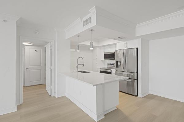 Palmetto Place, 99 SE Mizner Blvd #609, Boca Raton, Florida 33432, image 2