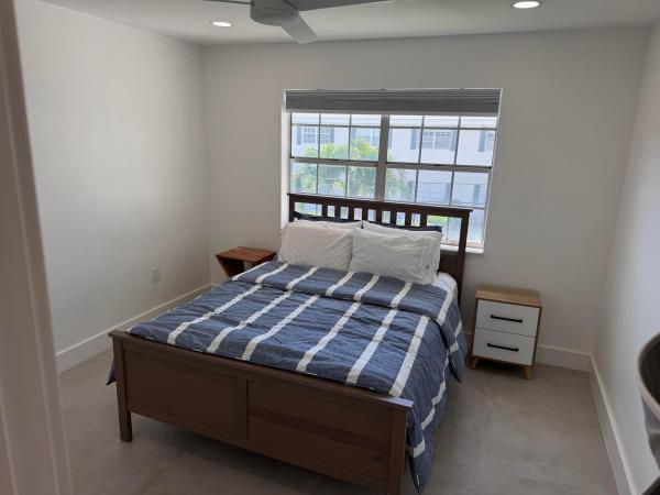 Golden Arrow, 298 SW 6th St #2080, Boca Raton, Florida 33432, image 3