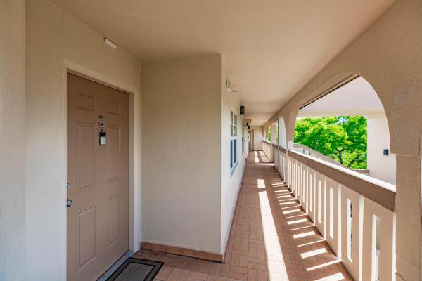 Abaco Village, 1606 Abaco Dr #H4, Coconut Creek, Florida 33066, image 1