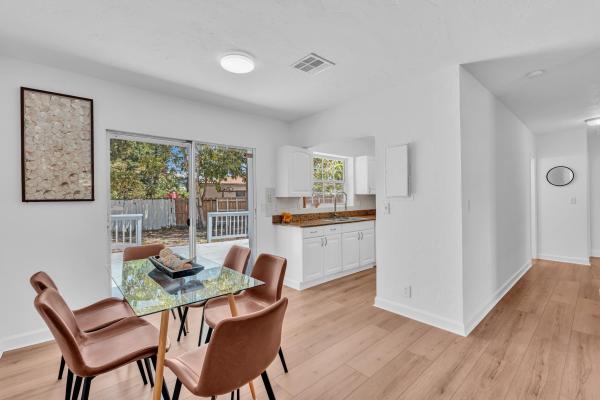 Lauderdale Park, 835 NE 16th St, Fort Lauderdale, Florida 33304, image 1
