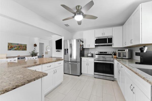Delray Villas 4 & 5, 6318 Overland Dr, Delray Beach, Florida 33484, image 1