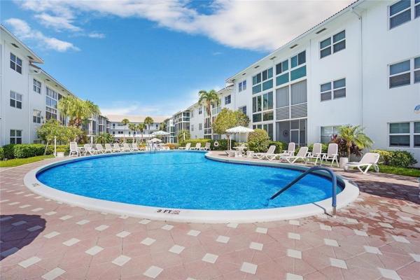 North Leisure Gardens, 1461 S Ocean Blvd #106, Pompano Beach, Florida 33062, image 3