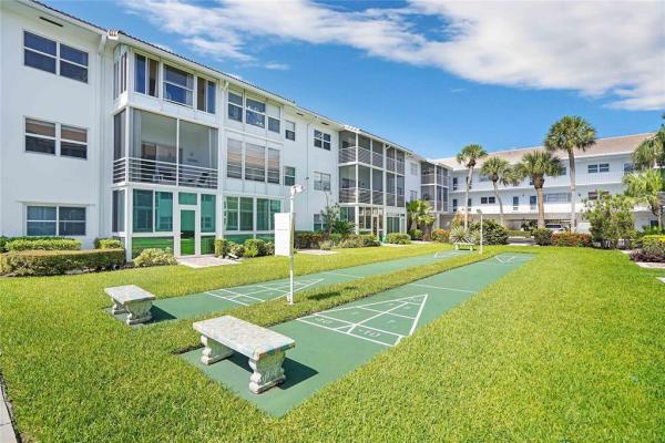 North Leisure Gardens, 1461 S Ocean Blvd #106, Pompano Beach, Florida 33062, image 2