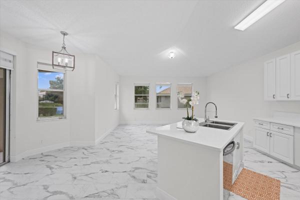 Boynton Estates, 86 Citrus Park Ln, Boynton Beach, Florida 33436, image 2