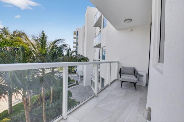Akoya At Boca West Country Club, 20155 Boca West Dr #B401, Boca Raton, Florida 33434, image 1