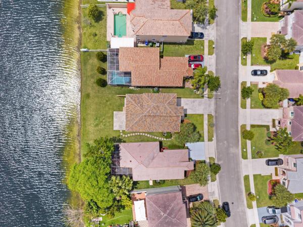 Creekside, 15350 NW 6th Ct, Pembroke Pines, Florida 33028, image 2