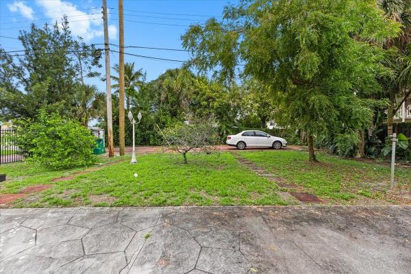 Flair, 1091 NW 46th Ave, Lauderhill, Florida 33313, image 2