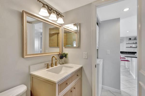 Bay Reach, 1060 Lake Shore Dr #Apt 204, Lake Park, Florida 33403, image 1