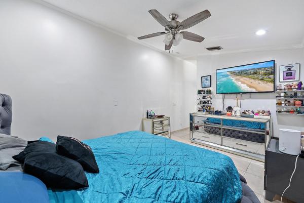 The Greens At Lacuna, 8193 Pelican Harbour Dr, Lake Worth Beach, Florida 33467, image 1