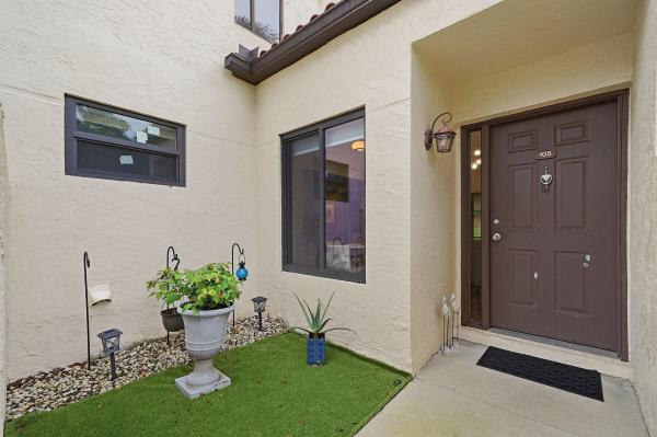 South Lake At Dos Lagos, 5 Via De Casas Sur #105, Boynton Beach, Florida 33426, image 1