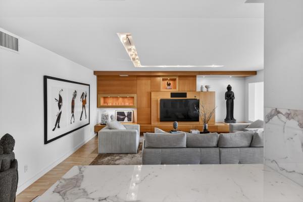 Winston House, 3050 NE 47th Ct #607, Fort Lauderdale, Florida 33308, image 1