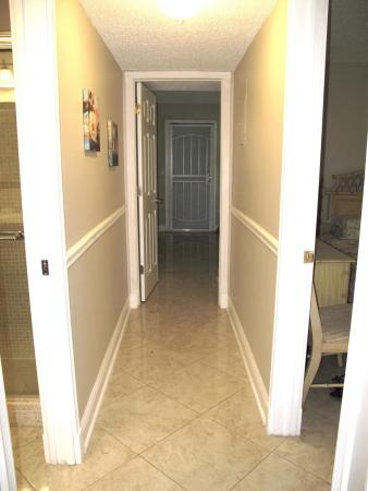 892 N High Point Blvd #D, Delray Beach, Florida 33445, image 2