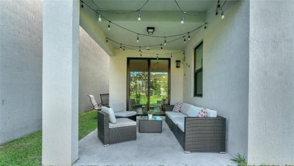Vantage At Palm-Aire, 304 NW 36th Ave, Pompano Beach, Florida 33069, image 1