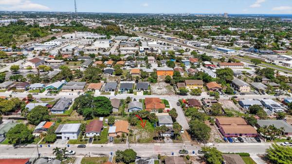 Pleasant Heights, 1204 W 35th St, Riviera Beach, Florida 33404, image 3