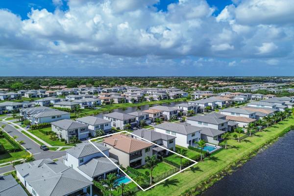 8283 Royal County Down Rd, Boca Raton, Florida 33434, image 2