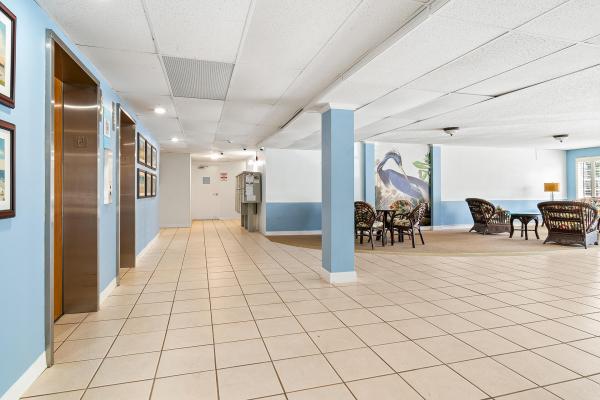 1516 S Lakeside Dr ##110, Lake Worth Beach, Florida 33460, image 1